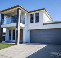 The Races Complex - Accommodation Mermaid Beach