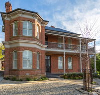 The Rivulet - Accommodation Mermaid Beach