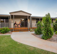 The Rocks Motel - Accommodation Mermaid Beach