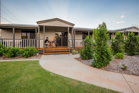 The Rocks Motel - Accommodation Mermaid Beach 0