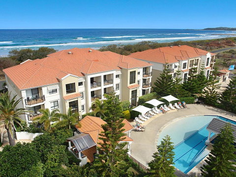 The Sands Unit 28 - Straight Across The Road From The Beach - Accommodation Mermaid Beach 3