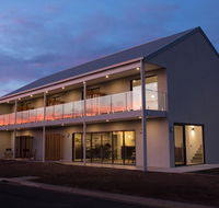 The Seabird - Accommodation Mermaid Beach
