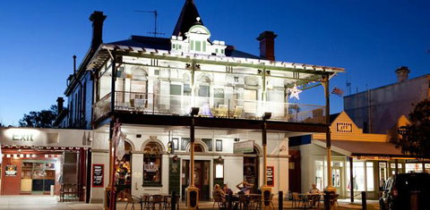 The Shamrock Hotel (Live Music Venue) - Accommodation Mermaid Beach 0