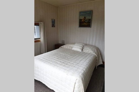 The Tin Dragon - Accommodation Mermaid Beach 3