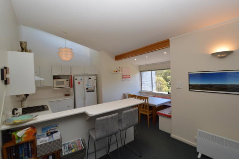 Tombarra 4B 2 - Accommodation Mermaid Beach 2
