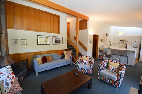 Tombarra 4B 2 - Accommodation Mermaid Beach 1