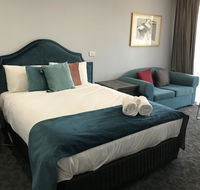 Town  Country Motor Inn - Accommodation Mermaid Beach