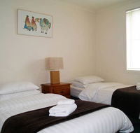 TownhouseMoonee Ponds 4KM to CBD - Accommodation Mermaid Beach