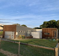 Tranquil Getaway Wifi Netflix Pet friendly - Accommodation Mermaid Beach