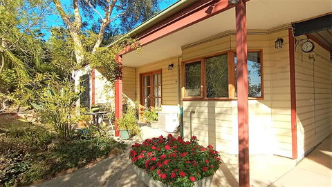 Treetops Hideaway - Accommodation Mermaid Beach 0