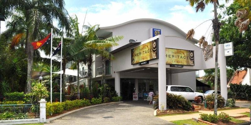 Lamb Range QLD Accommodation Mermaid Beach
