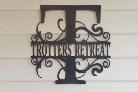 Trotters Retreat - Accommodation Mermaid Beach 0