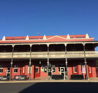 Tumut Star Hotel - Accommodation Mermaid Beach