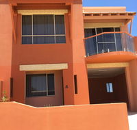Tuscany Townhouse 3-4 - Accommodation Mermaid Beach
