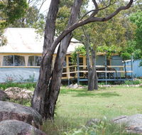 Twisted Gum Vineyard Cottage - Accommodation Mermaid Beach
