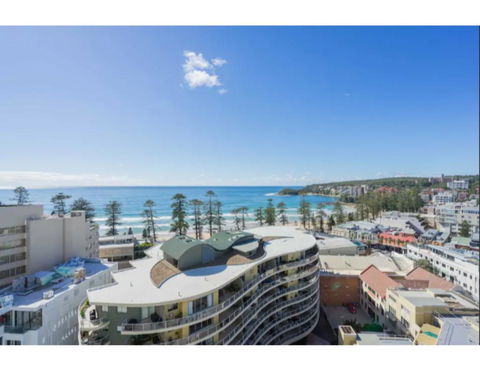 Ultrachic Executive Beach Apartment - Accommodation Mermaid Beach 2