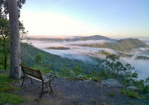Valley View Luxury Retreat - Accommodation Mermaid Beach 3