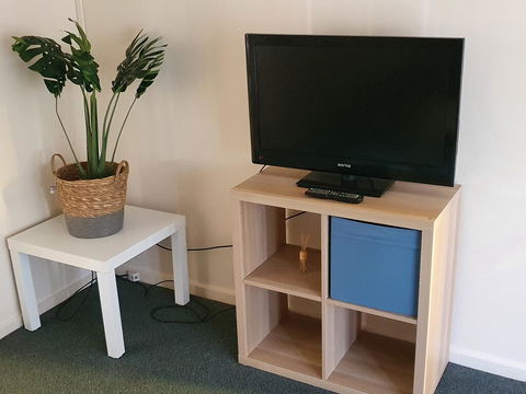 Value 2 Bed Villa Close To QEH + Airport + City + Beach - Accommodation Mermaid Beach 1