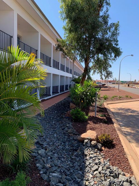 Velocity Motel & Bistro-TWA - Accommodation Mermaid Beach 1