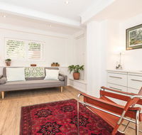 Vibrant Oversized Studio in Leafy Balgowlah - Accommodation Mermaid Beach