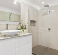 VIEWS AT MCCRAE..... - Accommodation Mermaid Beach