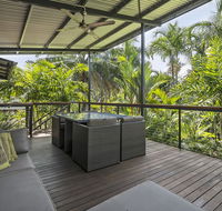 Villa Frangipani - Accommodation Mermaid Beach