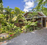 Villa Zena - Accommodation Mermaid Beach