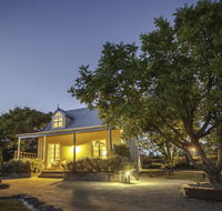 Vineyard Cottages - Accommodation Mermaid Beach