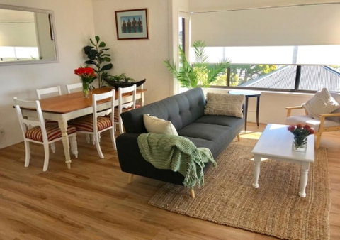 Vista Marina Penthouse #6 - Accommodation Mermaid Beach 3