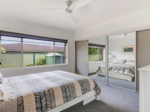 Walling-Clifton Gardens - Backing Onto Golf Course - Accommodation Mermaid Beach 1