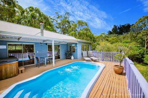 Wanjii II Pool & Spa Getaway - Accommodation Mermaid Beach 0