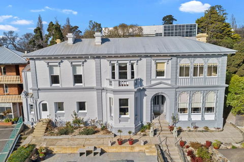 Waratah On York - Accommodation Mermaid Beach 3