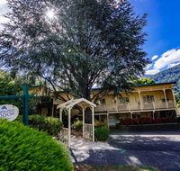 Warburton Lodge - Accommodation Mermaid Beach