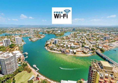 Water Views In The Sky - Accommodation Mermaid Beach 1