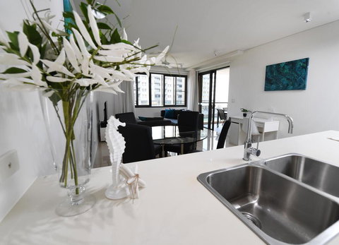 WATERFRONT DARWIN TROPICAL GEM - Accommodation Mermaid Beach 0