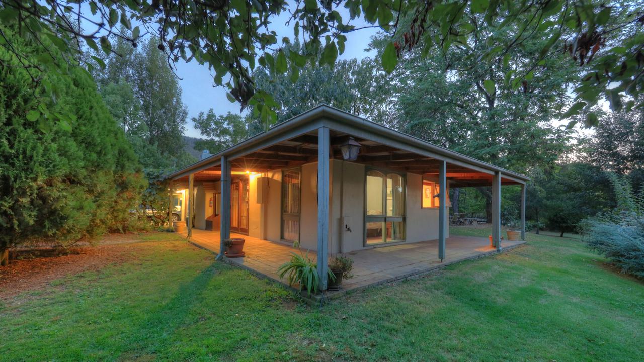 Mount Buffalo VIC Accommodation Mermaid Beach