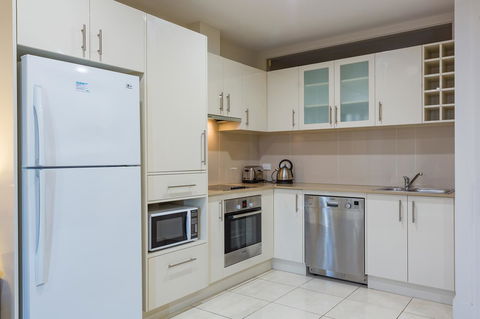 Balwyn Boutique Apartments - Accommodation Mermaid Beach 12