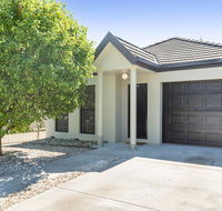 Black Lotus Townhouse - Accommodation Mermaid Beach