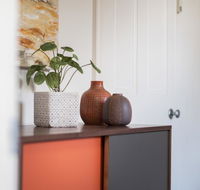 LittleStay Airlie - 2 Bedroom House - Accommodation Mermaid Beach