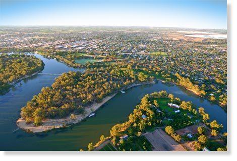 Ditto Daddy's - Accommodation Mermaid Beach 3