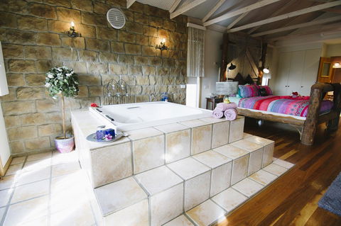 Ditto Daddy's - Accommodation Mermaid Beach 19