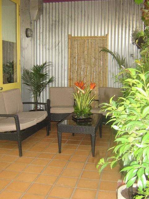 Ditto Daddy's - Accommodation Mermaid Beach 17