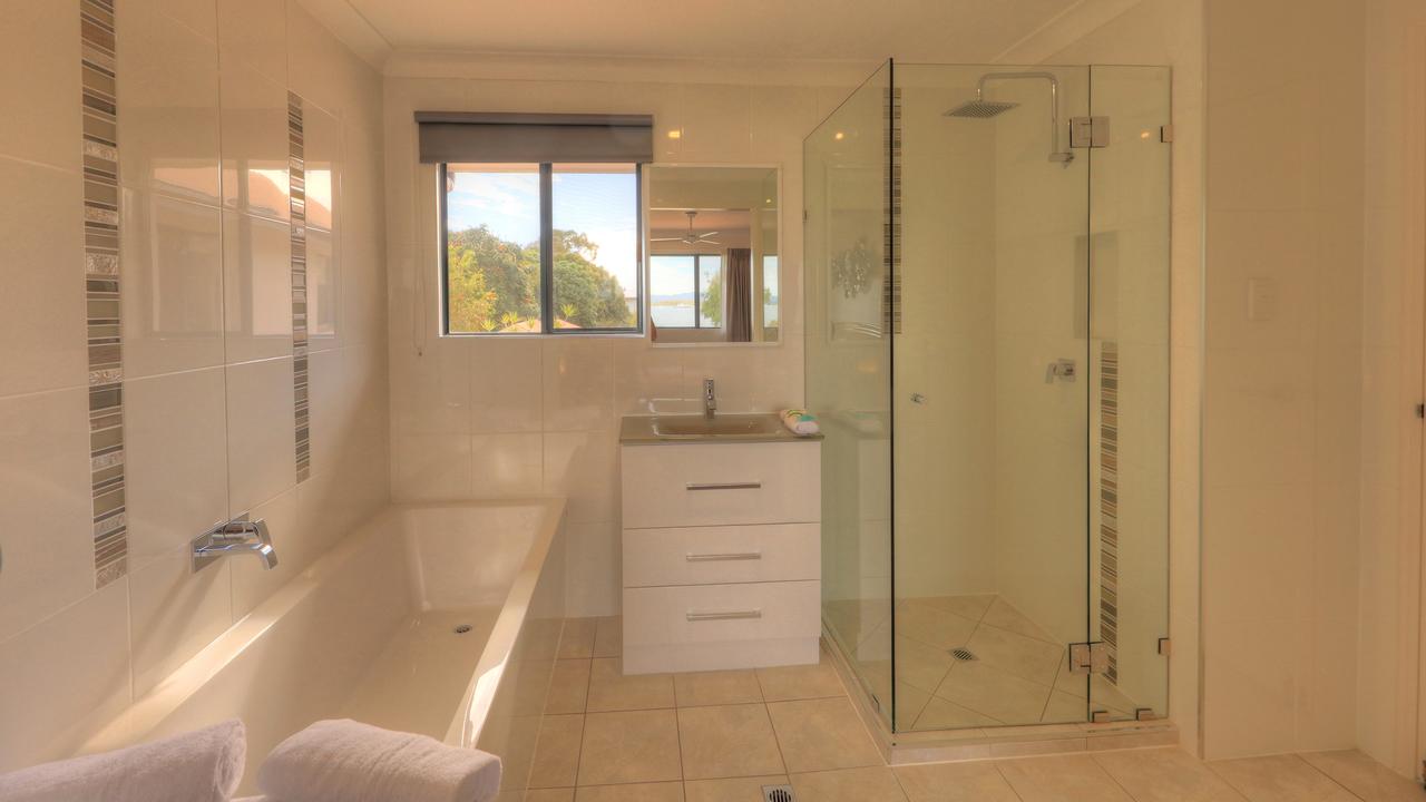  Accommodation Mermaid Beach