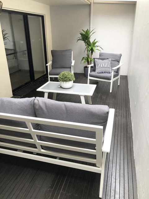 Sunshine Beach Luxe Apartment - Accommodation Mermaid Beach 19