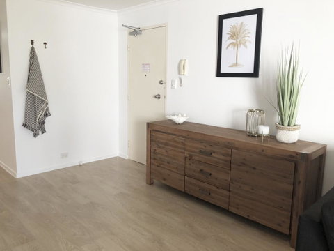 Sunshine Beach Luxe Apartment - Accommodation Mermaid Beach 6