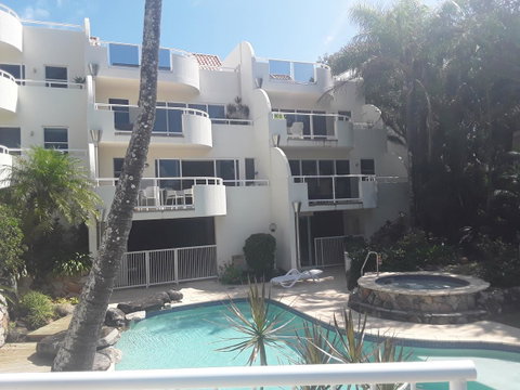 Sunshine Beach Luxe Apartment - Accommodation Mermaid Beach 34