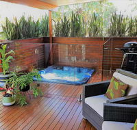 Pandanus Spa Cottage - Accommodation Mermaid Beach