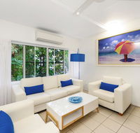 By The Sea Port Douglas - Accommodation Mermaid Beach