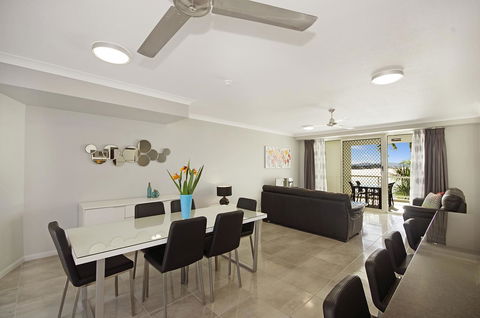 Mariners North Holiday Apartments - Accommodation Mermaid Beach 27