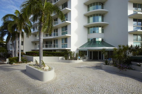 Mariners North Holiday Apartments - Accommodation Mermaid Beach 14
